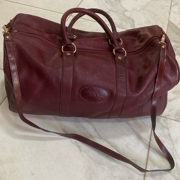 LONGCHAMP duffle bag burgundy leather vintage from the 90’s a beautiful piece